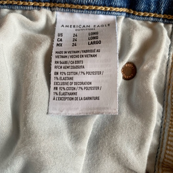 American Eagle Outfitters Distressed Light Blue Flare Jeans - Picture 7 of 7